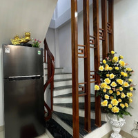 Bán Nhà:măt Ngõ Long Biên .Đường Cổ Linh, 6,7 Tỷ, 35 M2, 3 Phòng Ngủ 4 Vệ Sinh Giá Cực Chất Ko Qua Trung Gian.