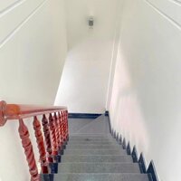 Nhà lầu trục chính hẻm 11 Nguyễn Văn Linh, gần Bệnh viện đa khoa Trung Ương