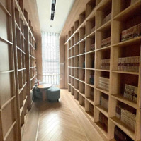 Siêu Biệt Thự Đơn Lập 310M2, 4T Thang Máy, Vị Trí Cực Đẹp Và Hiếm, Full Nội Thất Xịn. Giá Chỉ 53T
