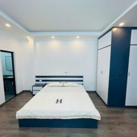 Bán Nhà Phạm Văn Đồng - Hồ Tùng Mậu - Cầu Giấy 40M X 6 Tầng Thang Máy -Mặt Tiền4.6 M Giá Bán 9.35 Tỷ .