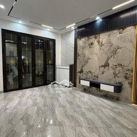 Bán Nhà Phố Giải Phóng - Hoàng Mai - Gần Phố - Nhà Mới - Full Nội Thất