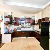 Nhanh lên Anh/ Chị ơi, Sở hữu ngay nhà 5 tầng - giữa Quận 3 - chỉ 7.9 tỷ - vài bước Quận 1