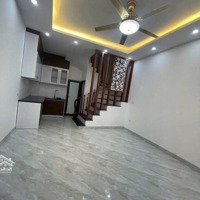 Ô Tô Đỗ Cửa Nhà 5 Tầng Vĩnh Hưng - Hoàng Mai
