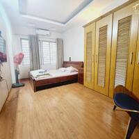 Bán nhà Phố Giảng Võ, Ngõ Rộng Thoáng, Nhà Đẹp Ở Ngay, 44mx5T, Giá: 8.7 Tỷ, Lh: 0396935190.