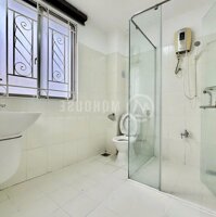Cho thuê căn hộ full nội thất gần Công trường Dân Chủ, tòa nhà Viettel Quận 3