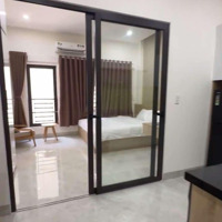 Gấp Bán Tòa Căn Hộ 5 Tầng Thang Máy Ngay Phạm Văn Đồng Giá Chỉ 16,5 Tỷ