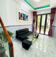 Bán nhà đẹp mới hoàn thiện- TT Nhà Bè - DT: 3,2m x 8,5m - Giá: 2Ty490