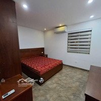 Hàng Hiếm, Căn Hộ 3 Ngủ Tòa Newspace - No9 Giang Biên