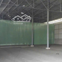 Cho Thuê Kho Xưởng Quận 7Diện Tích300M² Vách Tường Xây Thoáng Mát, Kiên Cố