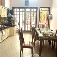 Giải Phóng - Hoàng Mai. Siêu Phẩm Cực Đẹp Giá Đầu Tư,Vị Trí Đắc Địa Vỉa Hè 5M.cách Bv Bạch Mai 500M