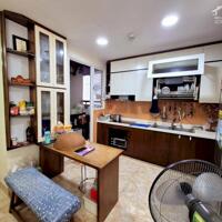 Tôi cần bán chung cư Vinaconex 21, 804 Quang Trung 108m2, 3 ngủ, 2 vs chỉ 4.2 tỷ