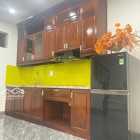 Cực Hiếm, Nhà Đẹp Thạch Bàn, Ô Tô Đỗ Cửa, 45M2, 5 Tầng Mới Lung Linh, Giá Chỉ 5,25 Tỷ