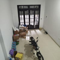 Bán Nhà Riêng Tại Phố Trung Kính, 21,5 Tỷ, 59M2, 4 Phòng Ngủ 4 Vệ Sinhoto, Pháp Lý Đầy Đủ, Đẹp, Nhiều Tiện Ích