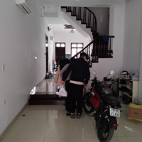 Bán Nhà Riêng Tại Phố Trung Kính, 21,5 Tỷ, 59M2, 4 Phòng Ngủ 4 Vệ Sinhoto, Pháp Lý Đầy Đủ, Đẹp, Nhiều Tiện Ích