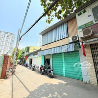 Chính Chủ Bán Nhà 2 Tầng Ung Văn Khiêm P25 Bình Thạnh 70M2 Nhà Cũ Hẻm Xe Tải Tiện Xây Mới Chỉ 8.Xtỉ