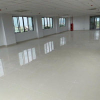 Văn Phòng 250M2 Quận Hải Châu, Có Hầm Để Xe, Giao Thông Thuận Lợi