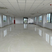 Văn Phòng 250M2 Quận Hải Châu, Có Hầm Để Xe, Giao Thông Thuận Lợi