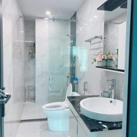5,4Tỷ. Nhà Mới Ở Ngay. Căn 40M2. Mặt Tiền 3.8Mx5Tx 6 Phòng Ngủ Đường 3M. Cách Oto 30M. Ngõ 75 - Phú Diễn