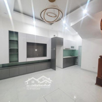 5,4Tỷ. Nhà Mới Ở Ngay. Căn 40M2. Mặt Tiền 3.8Mx5Tx 6 Phòng Ngủ Đường 3M. Cách Oto 30M. Ngõ 75 - Phú Diễn