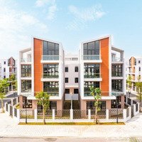 Hot ! Hot ! Hot ! Cần Bán Gấp 3 Suất Ngoại Giao Căn Biệt Thự 5 Tầng (Full Nội Thất) - 0971:735:999