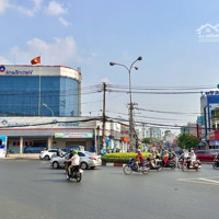 Siêu Phẩm Chdv 5 Tầng, Ngang 6.4 X 19M Với 15 Phòng Dòng Tiền Gần 800 Triệu/Năm Ngay Chợ Thủ Đức .