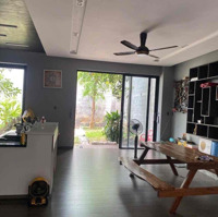 Siêu Phẩm Biệt Thự Cao Cấp - Biển Mỹ Khê - Diện Tích 303M2 - Sẵn Hợp Đồng Thuê 80 Triệu/Th - Giá Bán 23 Tỷ