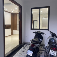 Bán Nhà 6 Tầng Tại Nghĩa Đô, Cầu Giấy, 10Xtỷ, 45M2, Nhà Mới Kính Coog, Thang Máy, Pháp Lý Đầy Đủ