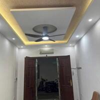 Bán nhà riêng phố Ngọc Thụy-Long Biên,35m2, 5 tầng, mặt tiền 3.5m, 7.98 tỷ Long Biên.