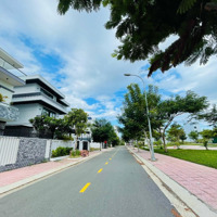 Bán Căn Biệt Thự Full Nội Thất Mới 300M2 Kđt Hà Quang 2, Nha Trang Đối Diện Công Viên Siêu Lớn