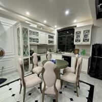 Cho thuê nguyên căn 5 phòng ngủ tại Vinhomes Marina