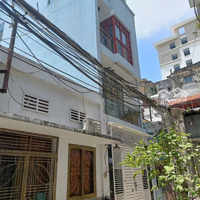 Nhà Trung Tâm Quận 1 Giá Chỉ 12 Tỷ