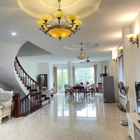 Bán Biệt Thự View Sông Tại Vinhomes Riverside, 75 Tỷ - 225 M2, Gía Tốt Nhất Hiện Tại. 0966275665
