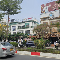 Cần Cho Thuê Biệt Thự Ngoại Giao Đoàn, Diện Tích: 486M2,Mặt Tiền27M, . Vị Trí Đẹp, Nhận Diện Thương Hiệu Tốt.