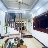 Bán Nhà Dân Xây Phú Diễn, 40M2 4 Tầng, Ô Tô Đỗ Cửa, Tiện Ích Xung, Sầm Uất, Ra Cổng Là Ra Phố