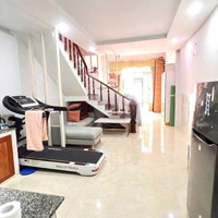 Cho Thuê Nhà 1/Hẽm Xe Hơiđường Số 8, P11, Gò Vấp, 4Mx15M 2 Phòng Ngủ 2 Vệ Sinhsát Trường Học Nguyễn Du
