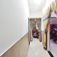 Chủ Ngộp Bán Gấp Nhà 2 Tầng - 9Mx13M - 5 Phòng Ngủ- Gần Các Trường Đại Học, Chợ Thủ Đức - Giá Bán 6,5 Tỷ