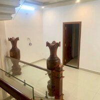Cho thuê nhà 3 tầng, đường Nghiêm Xuân Yêm, Khuê Mỹ, Ngũ Hành Sơn, Đà Nẵng -Diện tích 95m2 -Công năng 3 tầng, 4 phòng ngủ, 5wc,  -Giá chỉ 27 triệu/tháng
