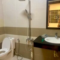 Cho thuê nhà 3 tầng, đường Nghiêm Xuân Yêm, Khuê Mỹ, Ngũ Hành Sơn, Đà Nẵng -Diện tích 95m2 -Công năng 3 tầng, 4 phòng ngủ, 5wc,  -Giá chỉ 27 triệu/tháng