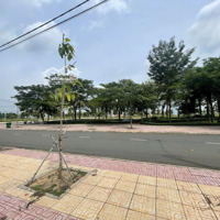 Còn Duy Nhất 1 Lô Biệt Thự 180M2 Khu Tđc D2D Sân Bay Long Thành . Giá Cực Ngộp 2 Tỷ 3 , Srh !