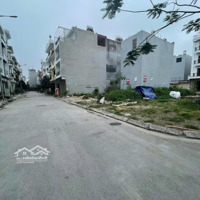 Bán Nhanh Lô Đất Cực Đẹp, Ngay Vườn Hoa Ngay Chợ Hoa Quả, Sở Dầu Chỉ 3.3 Tỷ