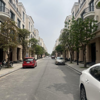 Bán Bt Tại Thị Trấn Văn Giang, 13,5 Tỷ, 104M2, Đẹp Xuất Sắc, Giá Ưu Đãi