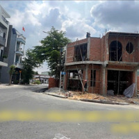 Nhà Hoàn Công: 4Tỷ500, Xây Dựng Như Mẫu Full Nội Thất Kdc Gần Ngã Tư Miếu Ông Cù Tp. Thuận An