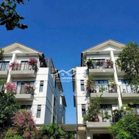 Chính Chủ Bán Bt Vinhomes Thăng Long 154M2 Vị Trí Đẹp Giá Hợp Lí, Liên Hệ: 0934486891