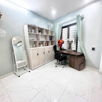 Giá Đầu Tư-Nhà Tôn Đức Thắng Dân Xây Kcbt, Ra Oto 35M, Mặt Tiền 5M_ Diện Tích: 31M_5,19Tỷ