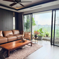 (Chính Chủ) Bán Căn Góc 3Pn- 2 Vệ Sinh106M2, Ban Công Đông Nam. Nhà Đẹp, Sẵn Sổ Đỏ. Giá Bán 9,2 Tỷ The Legend
