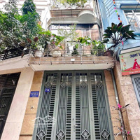 Chính Chủ Bán Nhà 42M2 - Khu Hào Nam, Đống Đa - Hướng Đông Nam - Đường Rộng 2 Ô Tô Tránh Nhau