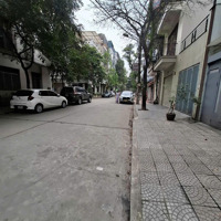 Cho Thuê Nhà Riêng 100M X 6 Tầng, Thang Máy, Mới Đẹp Ngõ 40 Xuân La, Tây Hồ, Hà Nội