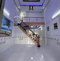 Bán Gấp Nhà Cấp 4 Sổ Hồng Riêng