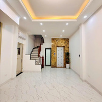 Siêu Phẩm-Khương Đình- Diện Tích: 45M Giá Bán 13 Tỷ- 6 Tầng Thang Máy-Ô Tô Vào Nhà-Lô Góc Kinh Doanh-20M Ra Mp