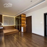 Bán Nhà 6 Tầng Thang Máy Hoàng Như Tiếp - 43.2M2 - 10.8 Tỷ - Trung Tâm Long Biên